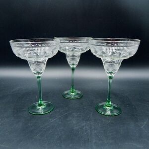 Cristal D’Arques Durand Margarita Glass Sombrero Pattern Green Stem Set 3